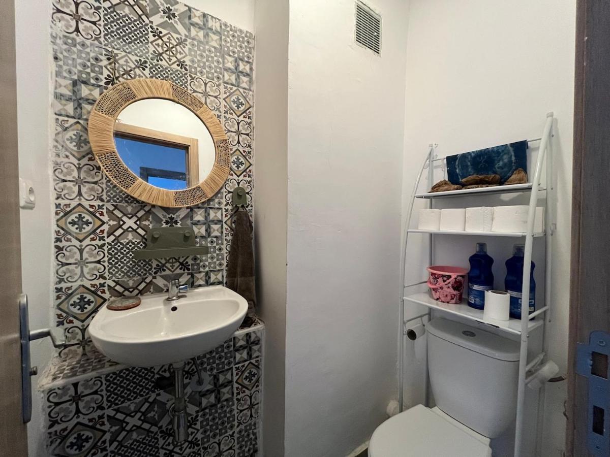 Artist In Anza Apartment Agadir